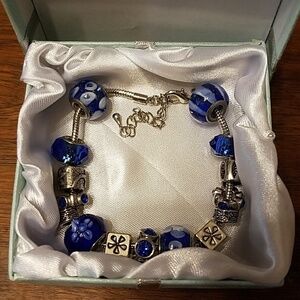 *L 👸📿 NWOT Bracelet Adjustable